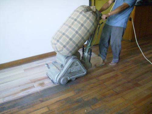 打磨.jpg 打磨.jpg